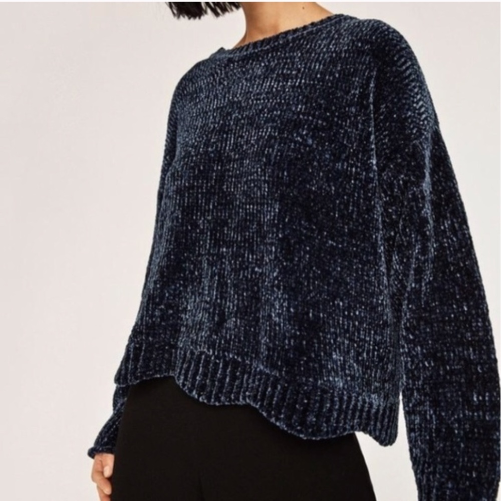 Zara Knit Blue Velvet Pullover Sweater